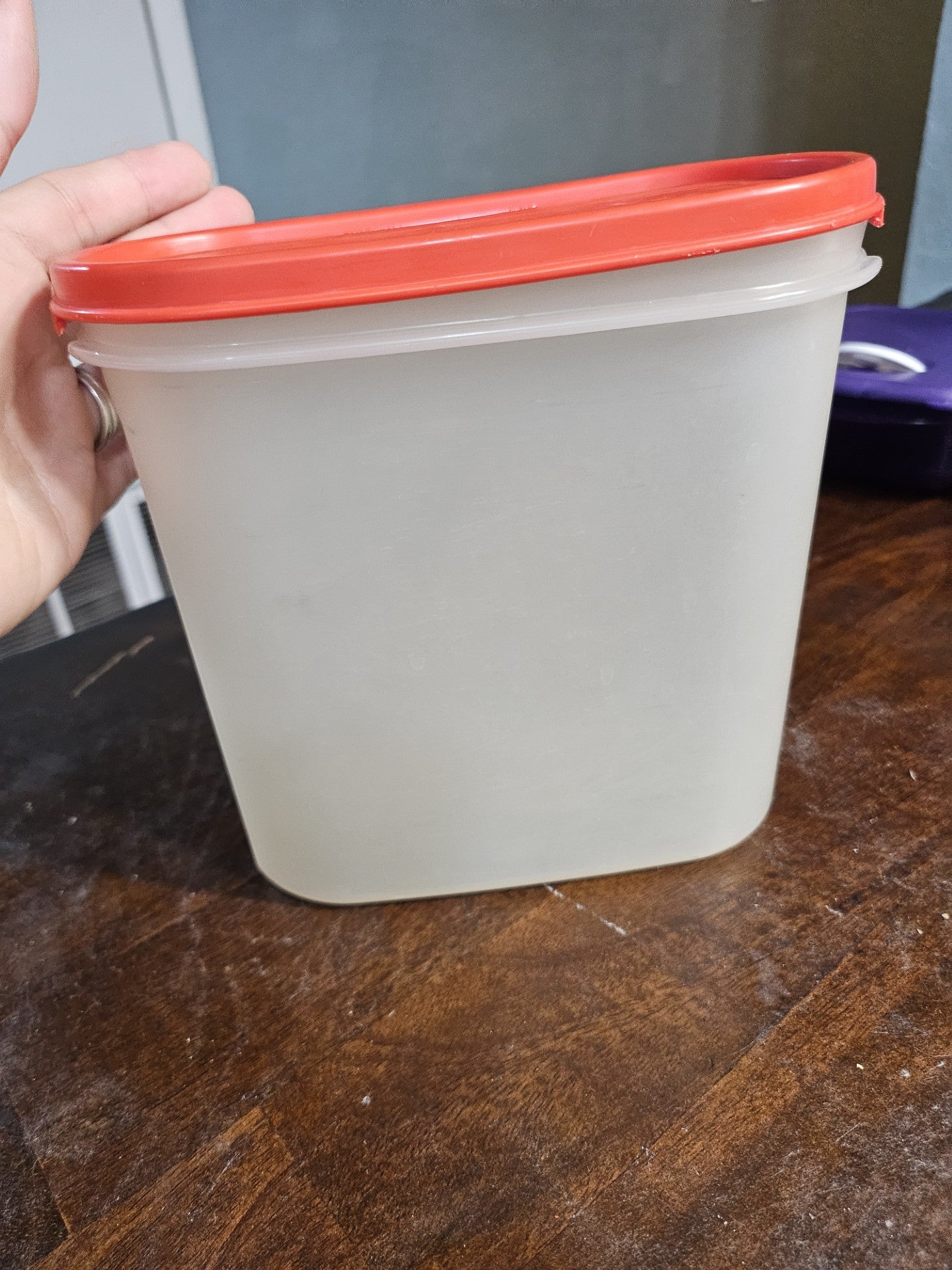 Tupperware Modular Mates Oval #3 Storage Container – 7 ¼ Cups (1.7 Liters) (with original lid)
